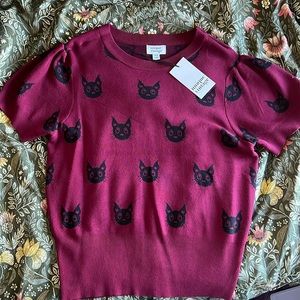 Short sleeve cat sweater